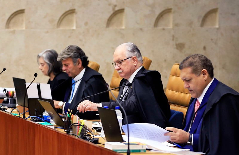 Associações comerciais veem retrocesso em alteração da regra das demissões sem justa causa