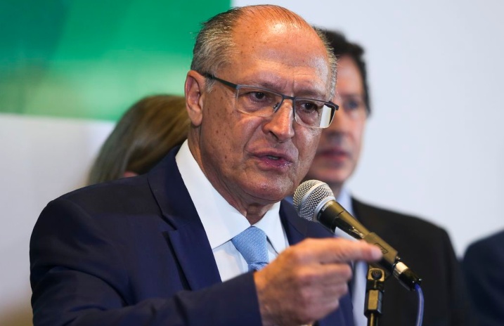 Alckmin defende fim do IPI via reforma tributária