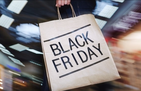 ACSP: 25% dos consumidores devem antecipar compras de Natal na Black Friday 