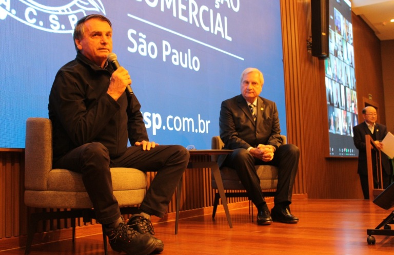 Bolsonaro fala a empresários na ACSP