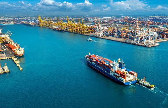 Movimentação de carga nos portos recua 3,3% no primeiro semestre