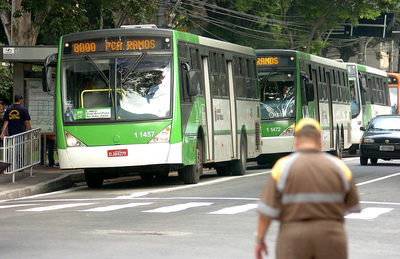 Com tarifa zero, número de passageiros de ônibus cresceu 35%, diz prefeitura