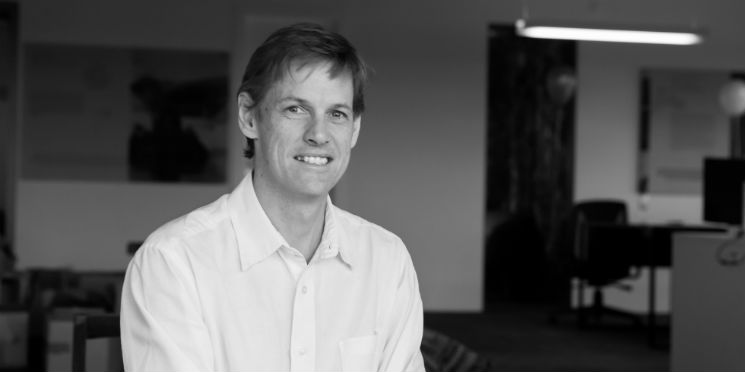 Ele transforma viagens em megaproduções 