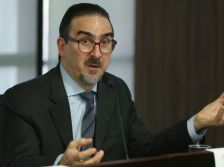 Contribuinte vai recolher IBS e CBS como Simples, MEI ou regime regular, diz Appy