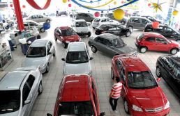 Vendas de veículos novos sobem 24% em julho 
