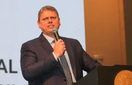 Tarcísio vai à Europa mostrar carteira de privatização e concessão a investidores