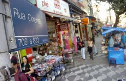 Quadrilha que extorquia camelôs no Brás é desmantelada 