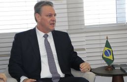 Carrefour divulga retratação ao Brasil após críticas à carne do Mercosul