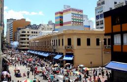 Governo suspende portaria que restringe trabalho no comércio em feriados