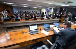 CAE do Senado rejeita emenda que ampliava isenção do IR para até R$ 4.236