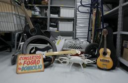 Metrô-SP 50 Anos. De acessório sexual a prótese de perna, 2,4 milhões de objetos já foram esquecidos