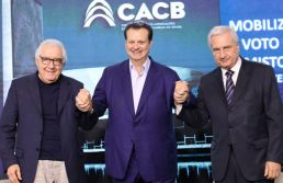 CACB faz campanha pelo voto distrital. Kassab e Afif embarcam na iniciativa
