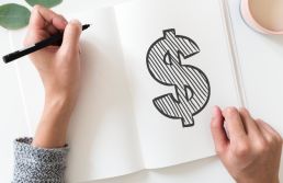 Visa assina convênio com governo para promover educação financeira 