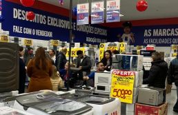 Casas Bahia monta outlet no CD de Jundiaí para vender produto reembalado