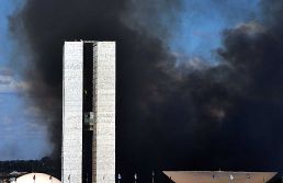 (Muitas) reformas, mas não agora