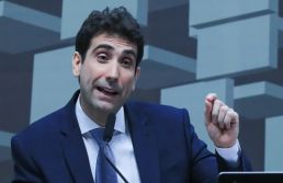 CAE do Senado aprova e Galípolo deve presidir Banco Central