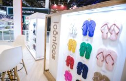 Havaianas se reposiciona para aumentar relevância no canal alimentar