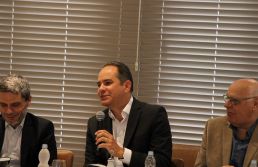 Sinal verde na economia, amarelo na articulação política 