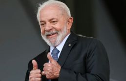 Governo anuncia pacote de crédito para pequenos negócios e baixa renda