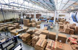 Indústria de papelão aposta em tecnologia para atender novas demandas