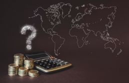 O que pensam os economistas em nível global?