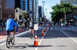 Ruas abertas para pedestres: bom ou ruim para o comércio?