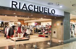 Riachuelo projeta até 200 lojas novas ou repaginadas e muda ticker na B3 para RIAA3