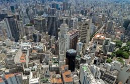 Cidade de SP ganhou 186,2 mil empresas em 2024, alta de 10,7% ante 2023