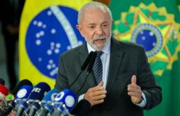 Lula sanciona reajuste de salários de servidores; impacto fiscal é de R$ 74 bi