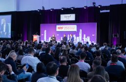 CEOs de grandes marcas alertam sobre urgência no uso de IA pelo varejo