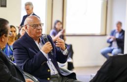 Empresários e congressistas se unem para melhorar o ambiente de negócios