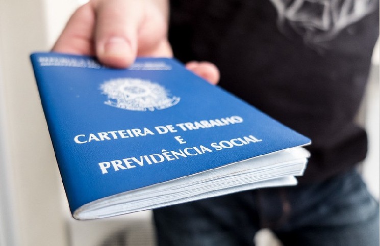 Em 2025, taxa de desemprego anual cai ao menor piso histórico em 20 estados