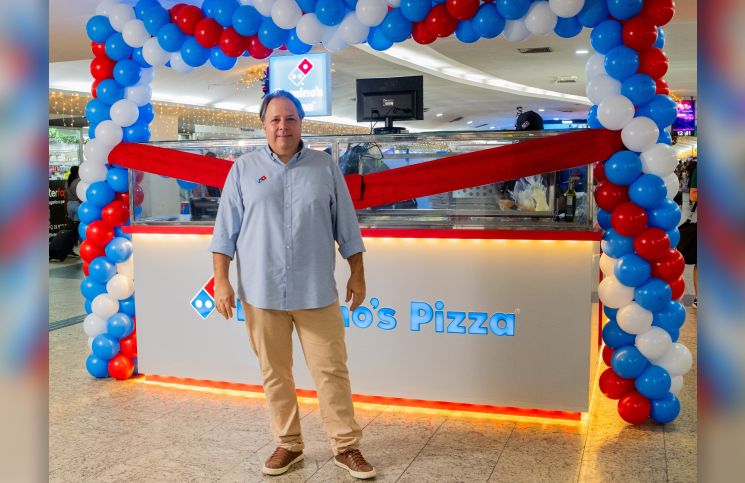 Domino’s aposta em lojas compactas para crescer no interior