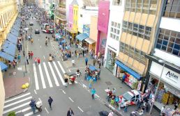 160 anos da 25 de Março | O retrato da maior vitrine do comércio popular da América Latina