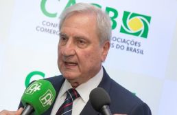 Fim da escala 6x1: Associações Comerciais alertam para risco de fechamento de MPEs