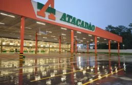 Atacadão oferece 2,5 mil vagas para frente de caixa em todo o país