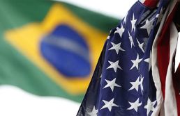 ANÁLISE | Protecionismo e diplomacia: o impacto do novo tarifaço dos EUA sobre o Brasil e as exceções estratégicas
