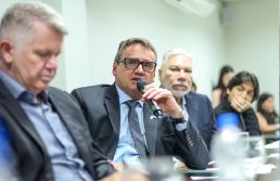 Para CACB, Brasil não está preparado para redução da jornada de trabalho