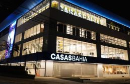 Casas Bahia registra receita líquida de R$ 29,1 bi em 2025, alta de 7,3%