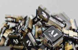 O próximo gargalo da inteligência artificial não são os chips. É a economia
