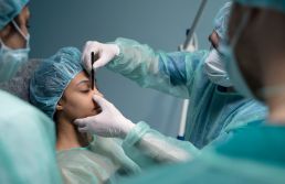 Mercado de saúde estética avança sem medo da crise