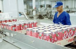 Coca-Cola injeta R$ 7 bilhões no Brasil e reforça papel estratégico da operação