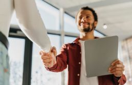 CLT ou PJ? O impacto da reforma tributária nas contratações