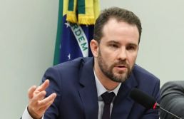 Receita pode deixar de exigir declaração de IR em até três anos