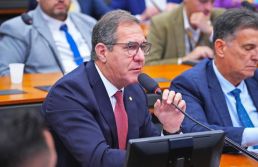 Se atropelar rito, governo não emplaca fim da 6x1, diz deputado Luiz Gastão