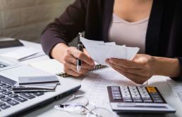 IRPF 2026: Dívidas e empréstimos também precisam ser declarados
