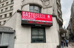 A muralha fiscal de 2026: por que a gestão pública brasileira está em xeque-mate?