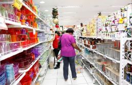 Varejo avança 0,6% e atinge novo recorde em fevereiro