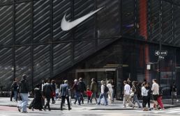 Nike vai cortar 1,4 mil postos de trabalho para 'ficar mais ágil'