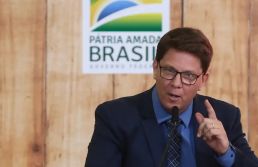 Cláudio Humberto | Karina Gama atuou em campanha de Mário Frias